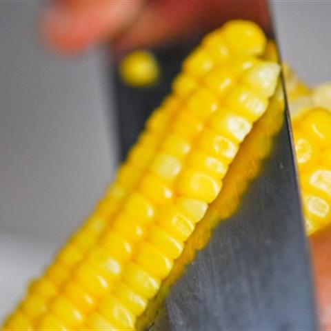 Cách làm bắp chiên dừa