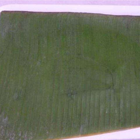 Cách gói bánh chưng bằng lá chuối