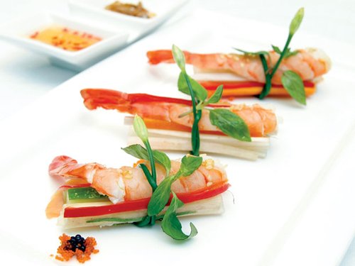 Gỏi bó củi hải sản