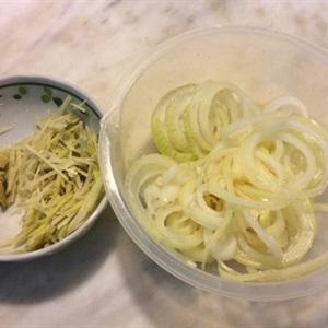 Cách làm gỏi bông cải xanh