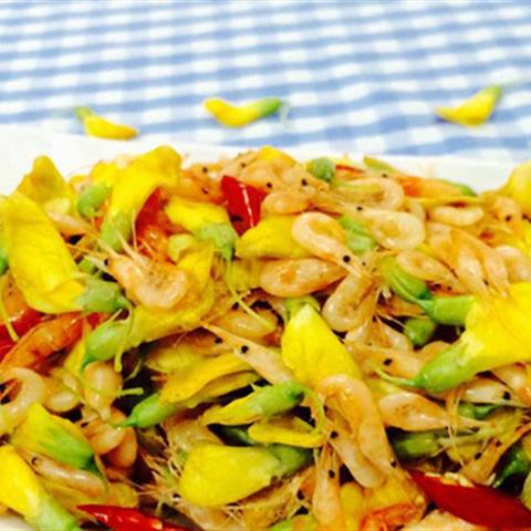 Cách làm gỏi bông điên điển trộn tép