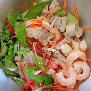 Cách làm gỏi bưởi tôm