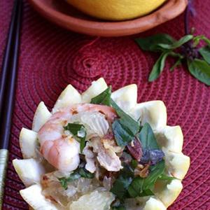 Cách làm gỏi bưởi trộn tôm