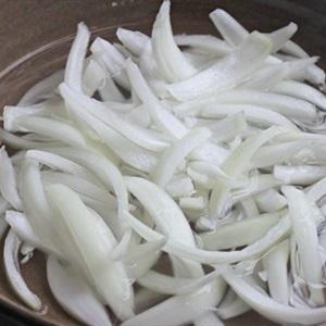 Cách làm gỏi chân gà rút xương