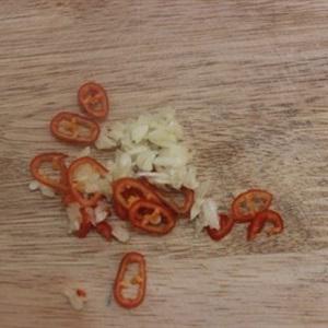 Cách làm gỏi cóc khô bò