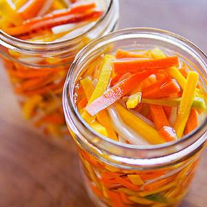 Cách làm gỏi củ cải cà rốt