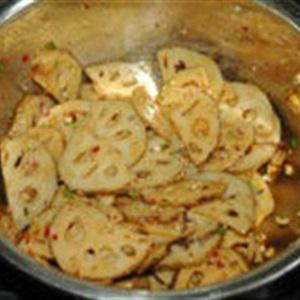 Cách làm gỏi củ sen