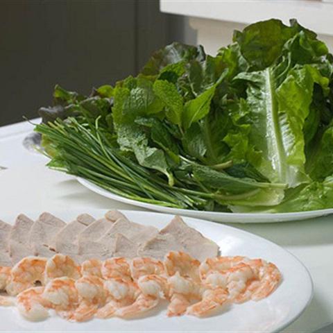 Cách làm gỏi cuốn nhân tôm