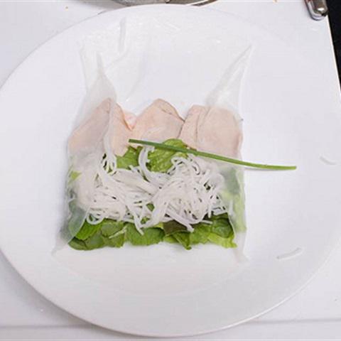 Cách làm gỏi cuốn nhân tôm