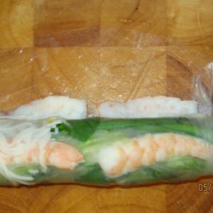 Cách làm gỏi cuốn tôm kiểu mới