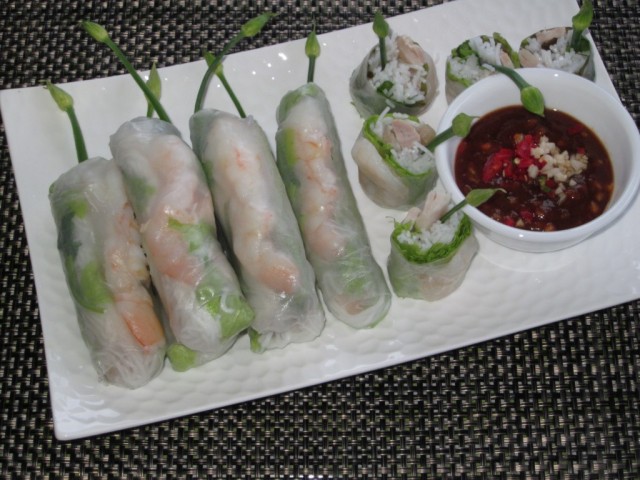 Gỏi cuốn tôm thịt