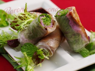 Gỏi cuốn xá xíu