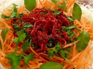 Gỏi đu đủ bò khô