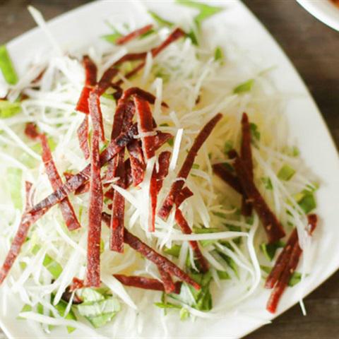 Cách làm gỏi đu đủ bò khô
