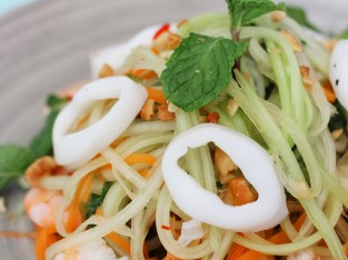 Gỏi đu đủ hải sản