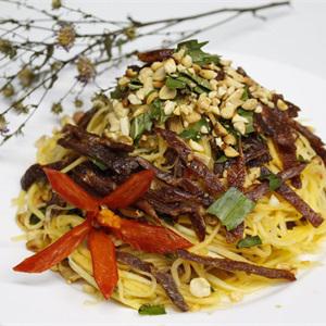 Cách làm gỏi đu đủ khô heo