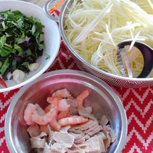 Cách làm gỏi đu đủ tôm thịt