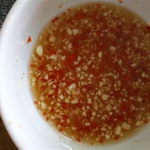 Cách làm gỏi đu đủ trộn tôm thịt