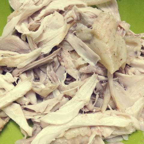 Cách làm gỏi gà rau thơm