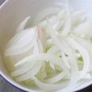 Cách làm gỏi gà trộn mọi