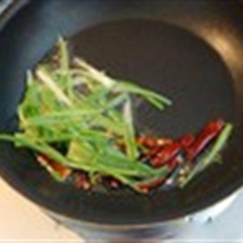 Cách làm gỏi giá đỗ ngũ sắc