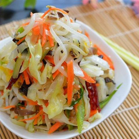 Cách làm gỏi giá đỗ ngũ sắc