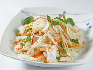 Gỏi hải sản nấm tuyết