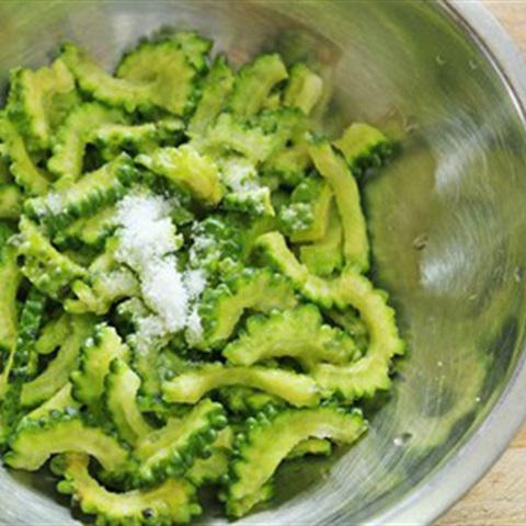 Cách làm gỏi khổ qua