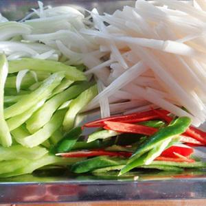 Cách làm gỏi lưỡi heo ngó sen