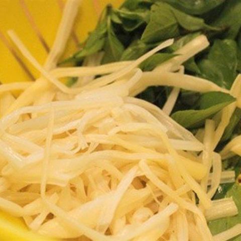 Cách làm gỏi lưỡi heo trộn ngó sen