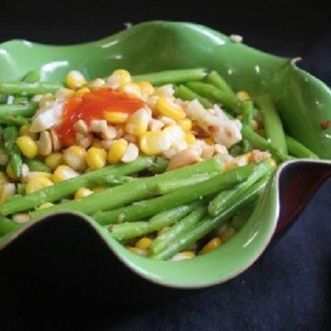 Cách làm gỏi măng tây bắp ngọt
