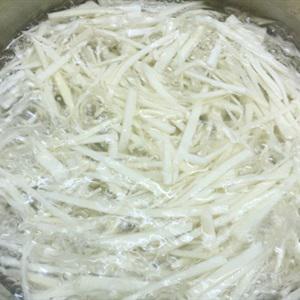 Cách làm gỏi măng thịt heo