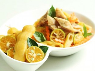 Gỏi me sốt tắc