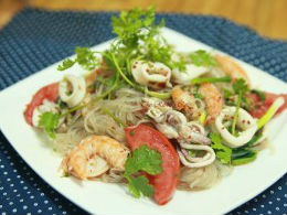 Gỏi miến hải sản Thái Lan