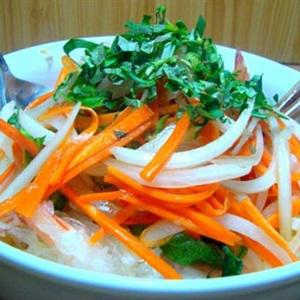 Cách làm gỏi miến hải sản
