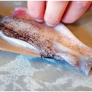 Cách làm món gỏi mực trộn chua cay