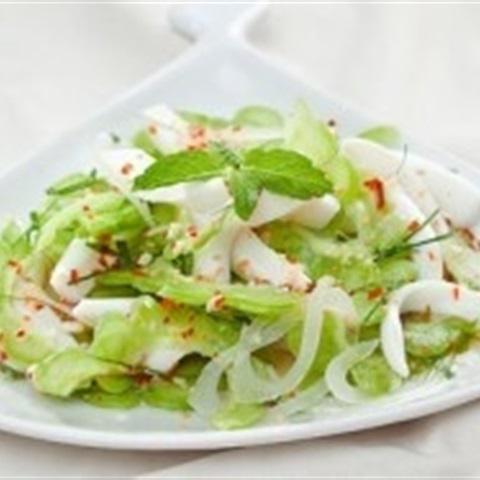 Cách làm gỏi mực trộn khổ qua