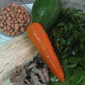 Cách làm gỏi nấm kim châm cà rốt