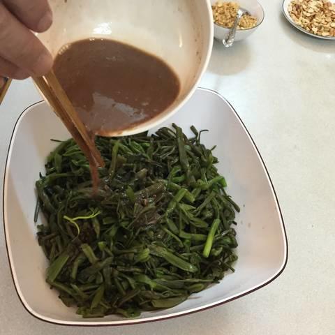 Cách làm gỏi rau muống