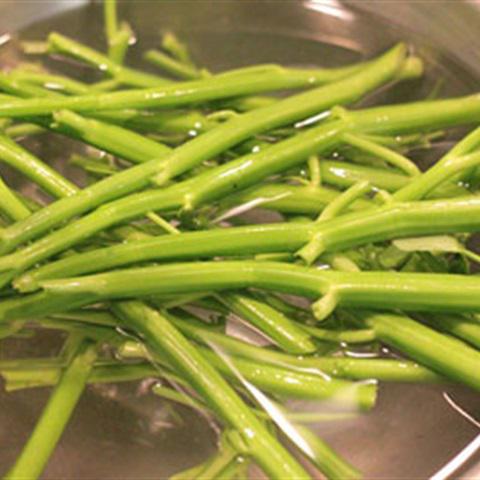 Cách làm gỏi rau muống tôm