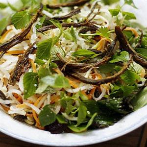 Cách làm gỏi su hào khô bò