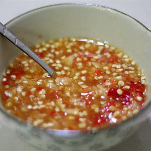 Cách làm gỏi tai heo chua ngọt