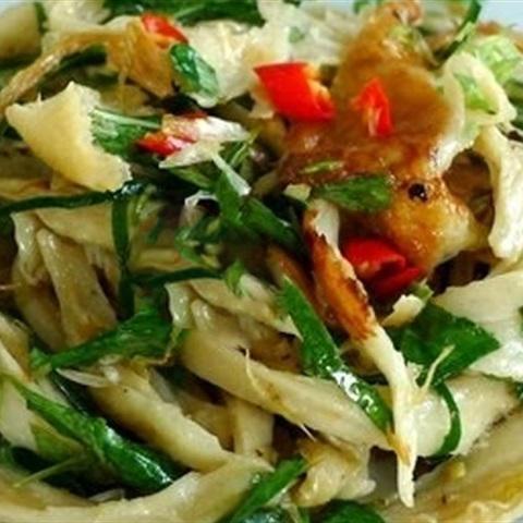 Cách làm gỏi thịt gà rau răm