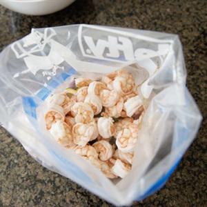 Cách làm gỏi tôm hấp