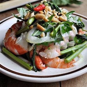 Cách làm gỏi tôm ra nhút