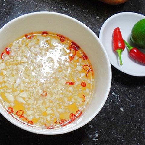 Cách làm gỏi tôm thịt heo