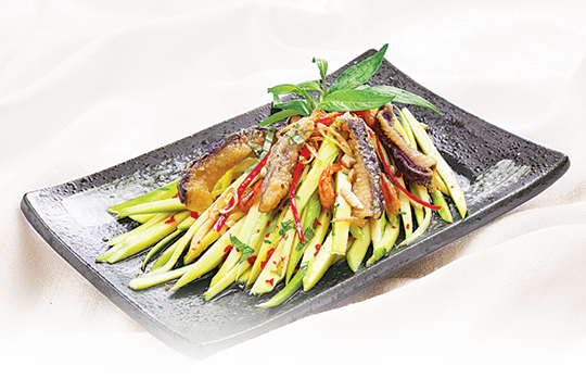 Gỏi xoài cá trê