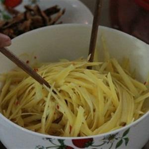 Cách làm gỏi xoài chua cay