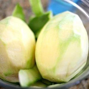 Cách làm gỏi xoài chua ngọt
