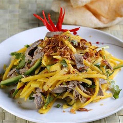 Cách làm gỏi xoài thịt bò